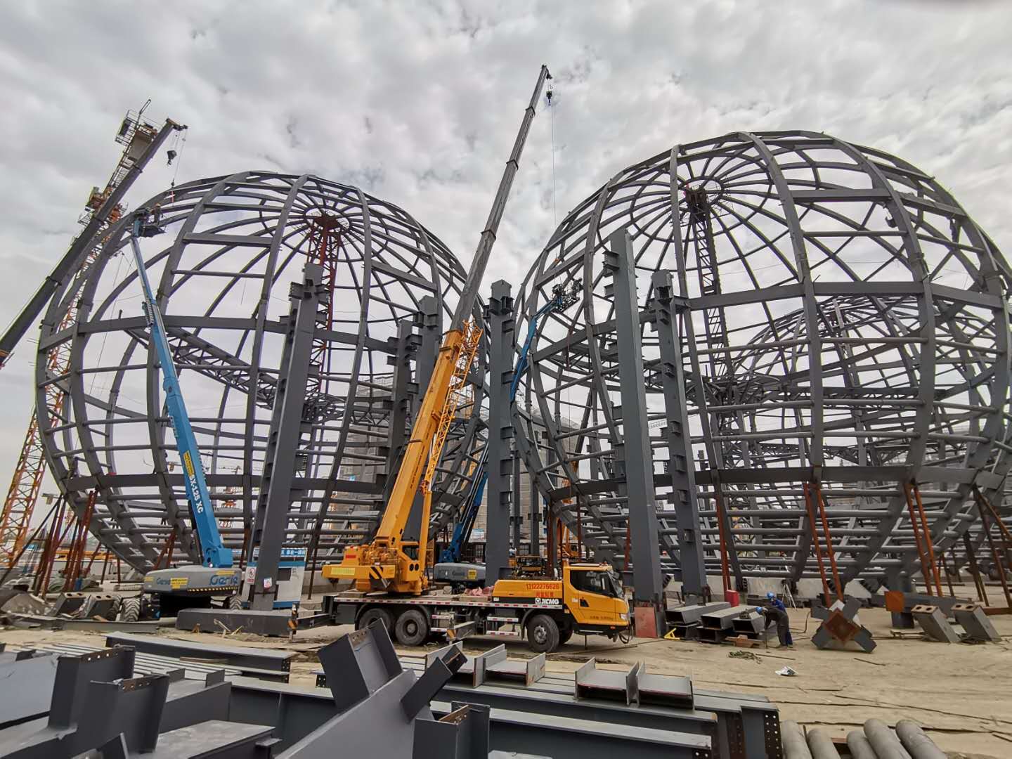 鋼結構施工現場