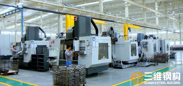 山東金鼎實業鋼結構機加廠房車間內部圖