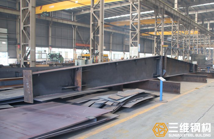 三維鋼構件的精細加工